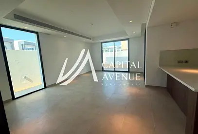 Single Row Corner | Huge Plot | Rare Unit
