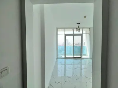 Oasis Towers - Master bedroom, 3 bathrooms, separate living room, large and comfortable space, stor
