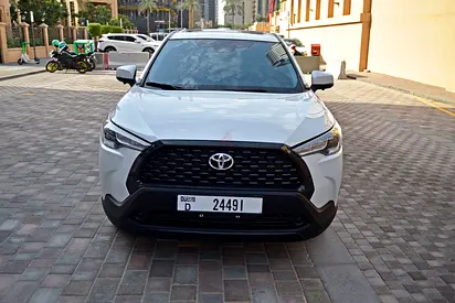 2024 COROLLA CROSS | ONLY 9,000 KM | RADAR & SUNROOF