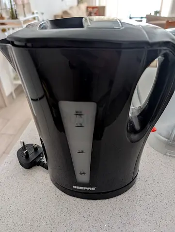 Electric Kettle Geepas