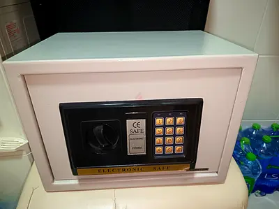 Electronics safe connection is new