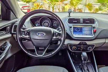 صورة 10 لـ 2020 FORD ESCORT