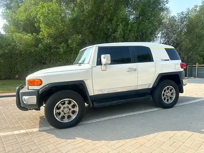 صورة 16 لـ 2011 Toyota FJ CRUISER