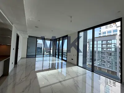 Brand New / Spacious Layout / Mid Floor / Vacant