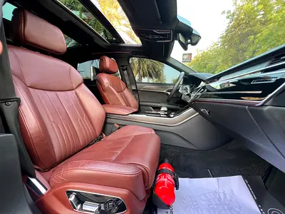 2018 AUDI A8 缩略图 16