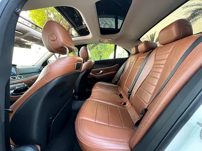 Mercedes-Benz E-Class E 300, миниатюра 14