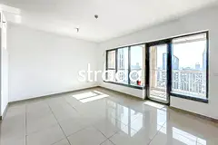 Unfurnished | Mid floor | Chiller free