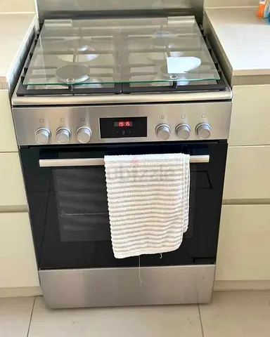 Bosch top Gas Oven Electric 4 Burner 60 cm
