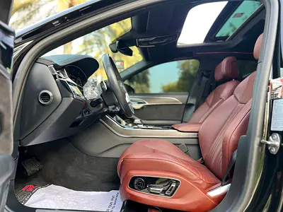 2018 AUDI A8 缩略图 14