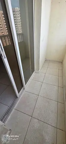 🏡 شقة للإيجار السنوي – النعيمية 2 | عجمان-على شارع الملك فيصل مباشرة