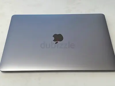 Space Grey Apple MacBook M1 256gb 8gb ram 1800AED