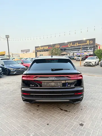 صورة 7 لـ 2020 AUDI Q8