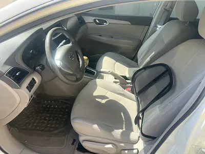 2016 Nissan SENTRA — фото 10
