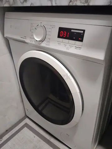 Front Load Washing Machine in Good Condition Geepas 6kg four month used