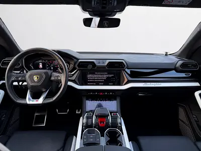 2025 Lamborghini URUS thumbnail 20