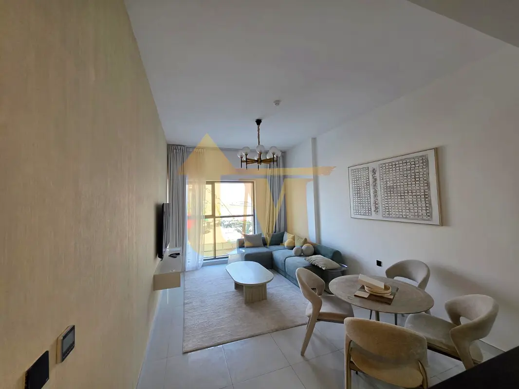 Fully Furnished 2-Bedroom | Vacant | Cash Buyer