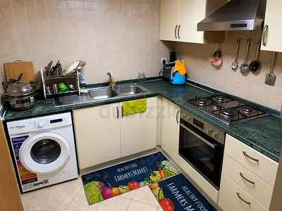 PREMIUM FULLY FURNISHED PRIVATE Room Ladies.
