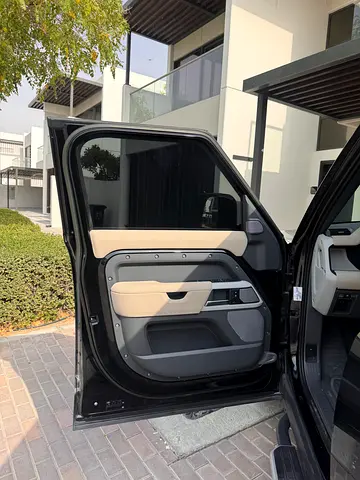 صورة 5 لـ 2023 LAND Rover DEFENDER