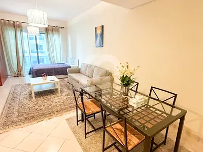 Spacious layout Furnished Lake View Includes PK