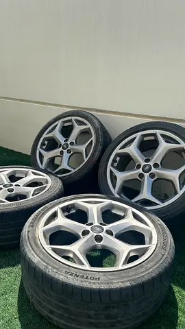 Ford Focus ST Rims and tires