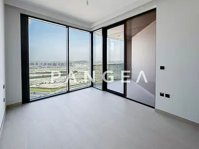 High Floor | Unobstructed View | Big Layout