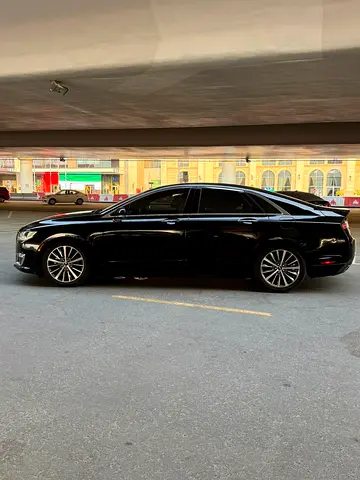 صورة 5 لـ 2017 Lincoln MKZ