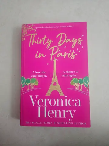 Veronica Henry- thirty days in Paris