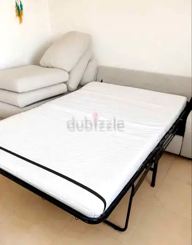 sofa bed with pull-out mattress - good condition