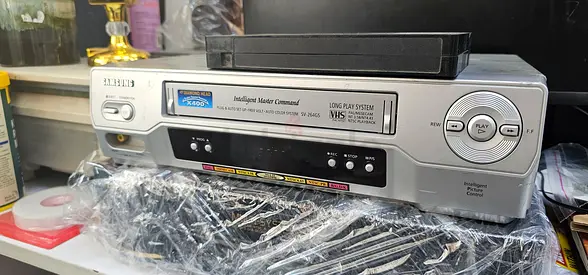 Samsung VHS VCR – SV-264GS