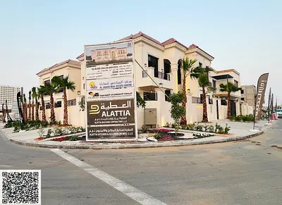 🏡 فيلا بتصميم قصور فاخر مع مسبح للبيع في الياسمين – عجمان | 5 غرف ماستر | جاهزة للسكن