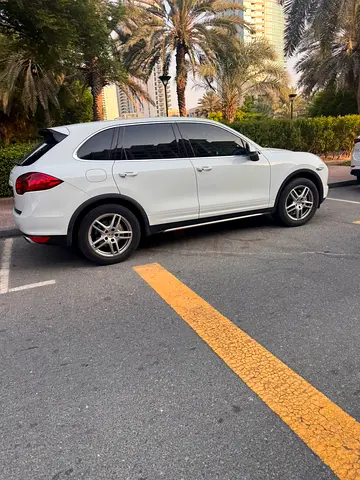 Porsche Cayenne S 2012 | GCC Specs | Well Maintained