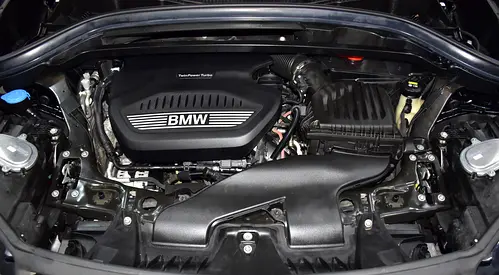 2021 BMW X1 — миниатюра 18