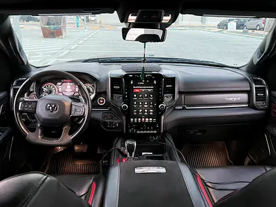 2021 RAM 1500 TRX 照片 6