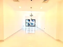 15 days Free - Premium & Spacious - 1+Store - Close to Metro - Executive Family Building