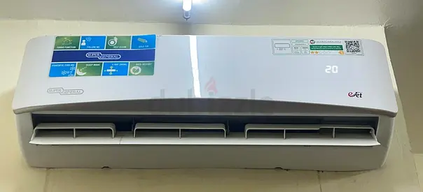 Wall-mounted split air conditioner (good working condition)