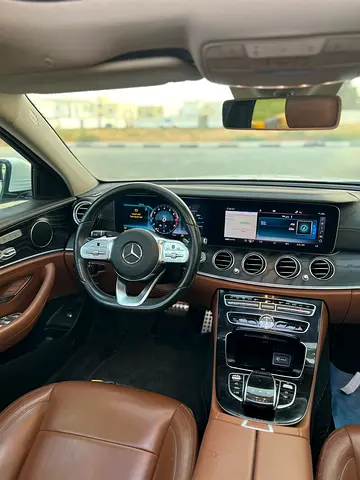 Mercedes-Benz E-Class E 300, миниатюра 18