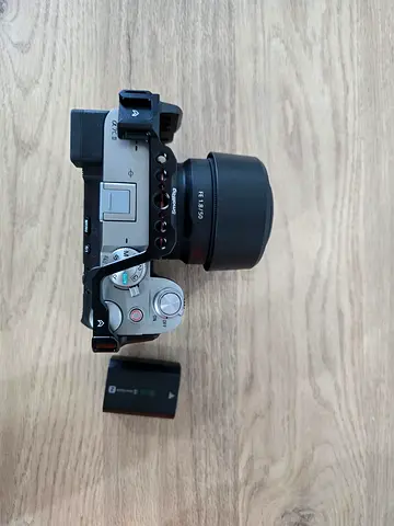Sony Alpha 7C2 + 50 MM 1.8