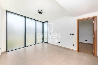 Ready to Move In | Villas and Downtown View