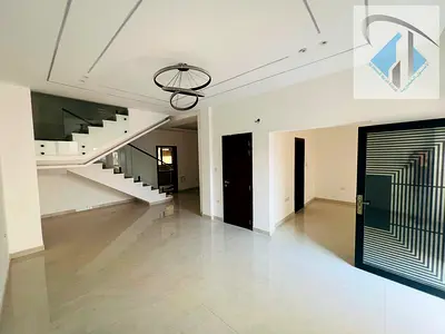 امتلك فيلا فاخرة 4 غرف G+2 - بمقدم 10% وقسط شهرى يبدأ منـ 5000 درهم بسعر استثنائي
