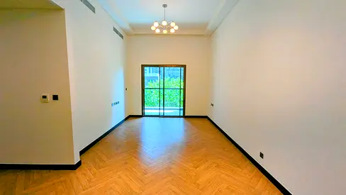 1 BHK |•| LUXURY BUILDING |•| BALCONY |•| 6 CHEQUES |•| ONLY FAMILY