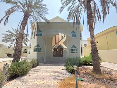 🏡 فيلا 4 غرف للإيجار | مسبح خاص + ملحق خارجي | حوش كبير | الفلج – الشارقة ✨