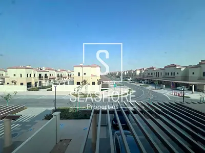 SPACIOUS 2BHK TH | Toledo | Bloom Living