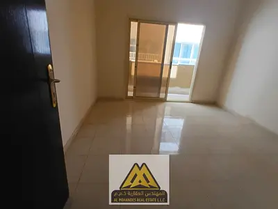 Largest space / Lowest price / Balcony / Highest quality finishing / Central air conditioning / Free maintenance / Flexible payment options