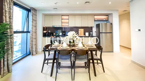 Vacant | City Views | Fully Furnished