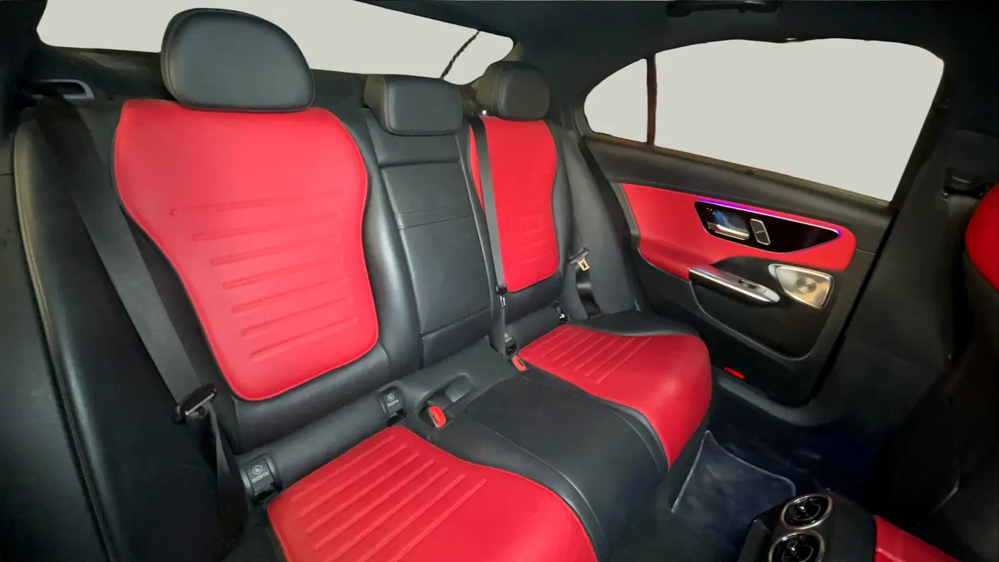 Mercedes-Benz C-Class 2024