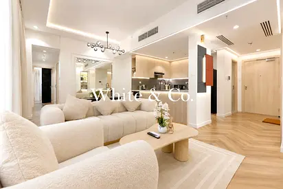 Bespoke Luxury | Fully Upgraded | Vacant