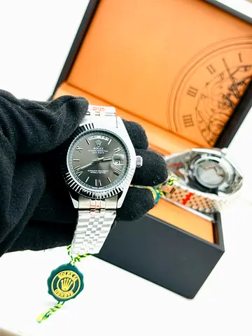 Rolex mens quartz watch