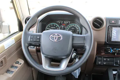 صورة 10 لـ 2026 Toyota LAND CRUISER 70 SERIES
