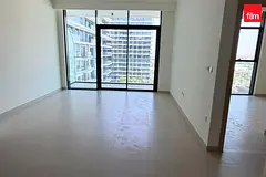 UNFURNISHED | 1 BED | RENT | GOLF COURSE VIEW