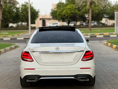 Mercedes-Benz E-Class E 300, миниатюра 2